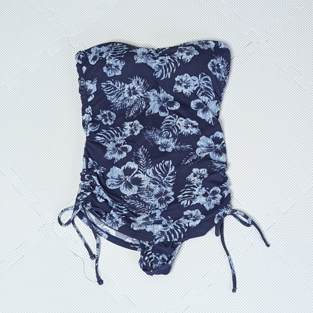 Tommy Bahama Suit Women One Piece Size 4 Chambray Blossom Blue Floral - Picture 3 of 11